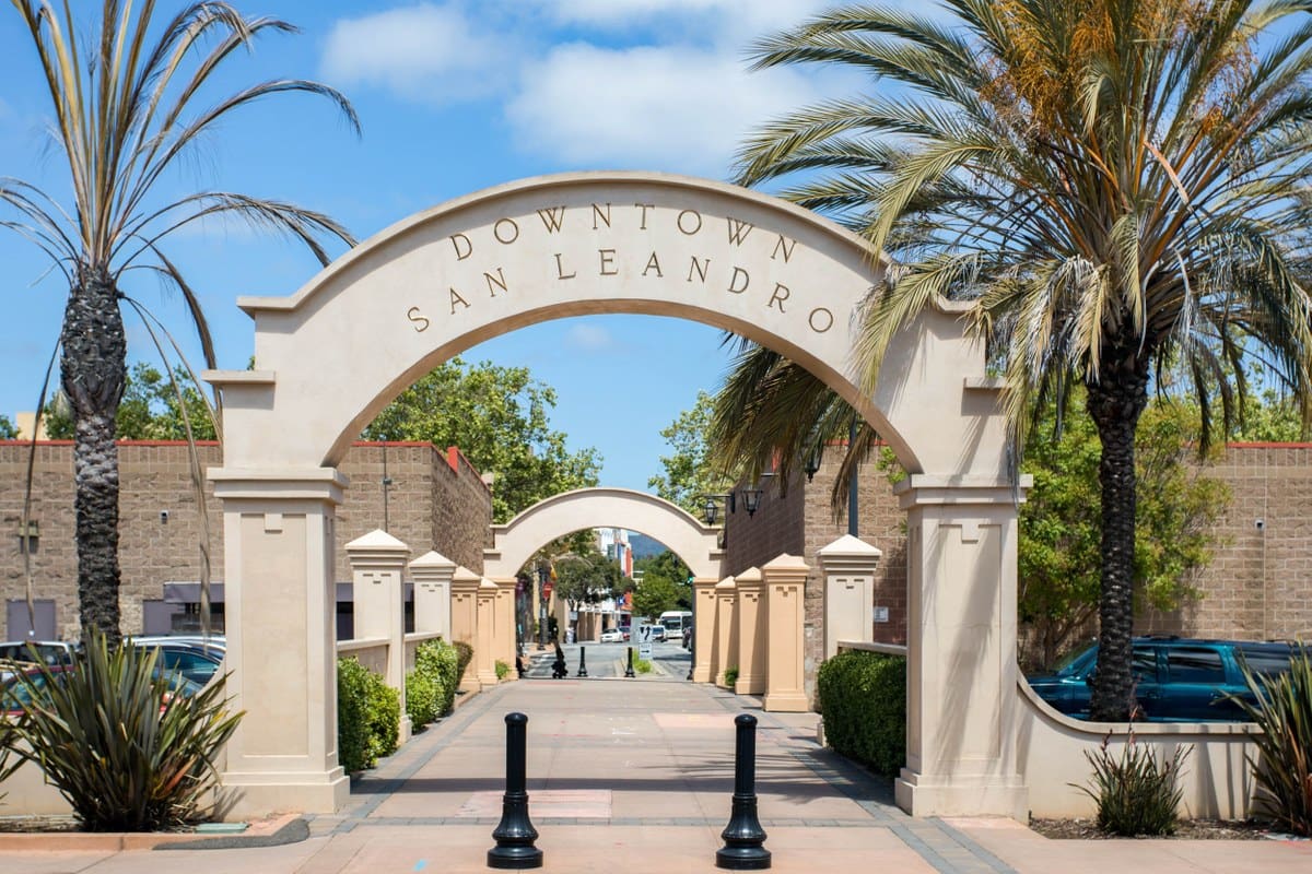 Downtown San Leandro archway entrance.